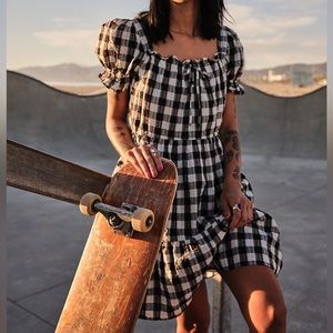 🚨LAST CHANCE🚨 MADEWELL • Square-Neck Tiered Mini Dress in Gingham Seersucker